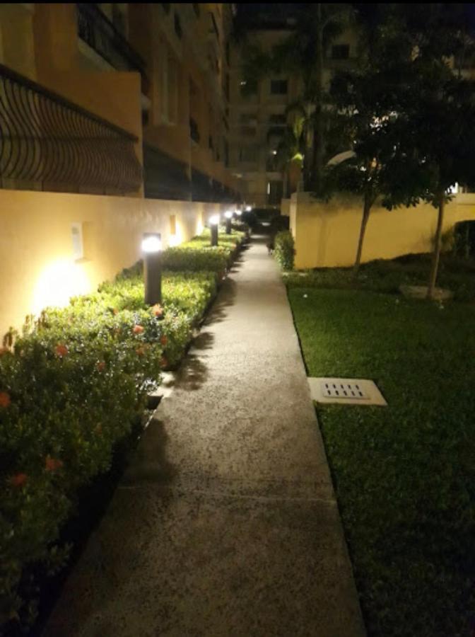 San Remo Oasis Srp Cebu Apart otel Dış mekan fotoğraf
